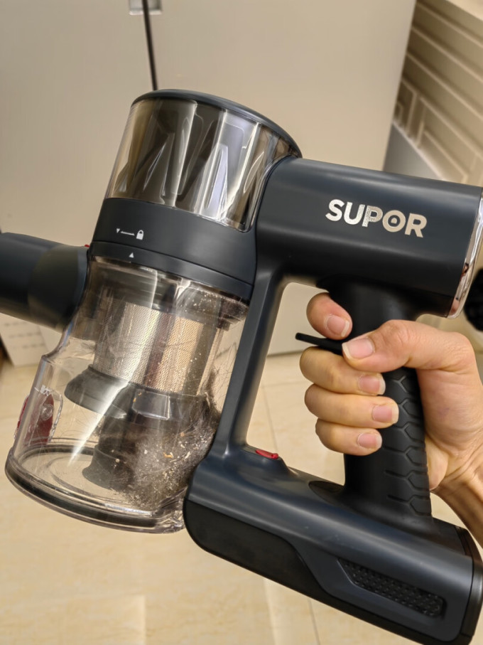 苏泊尔手持式吸尘器