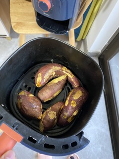 冬日里，暖烘烘的红薯