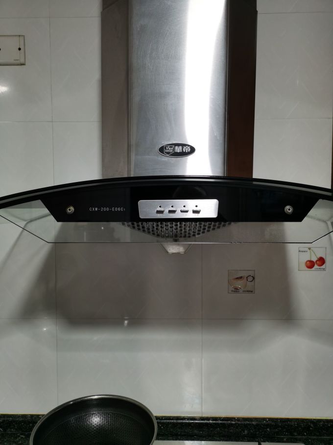 家里油烟机使用十多年跑烟严重想换一个