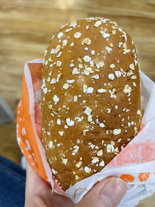 好吃的汉堡王果木风味鸡腿堡