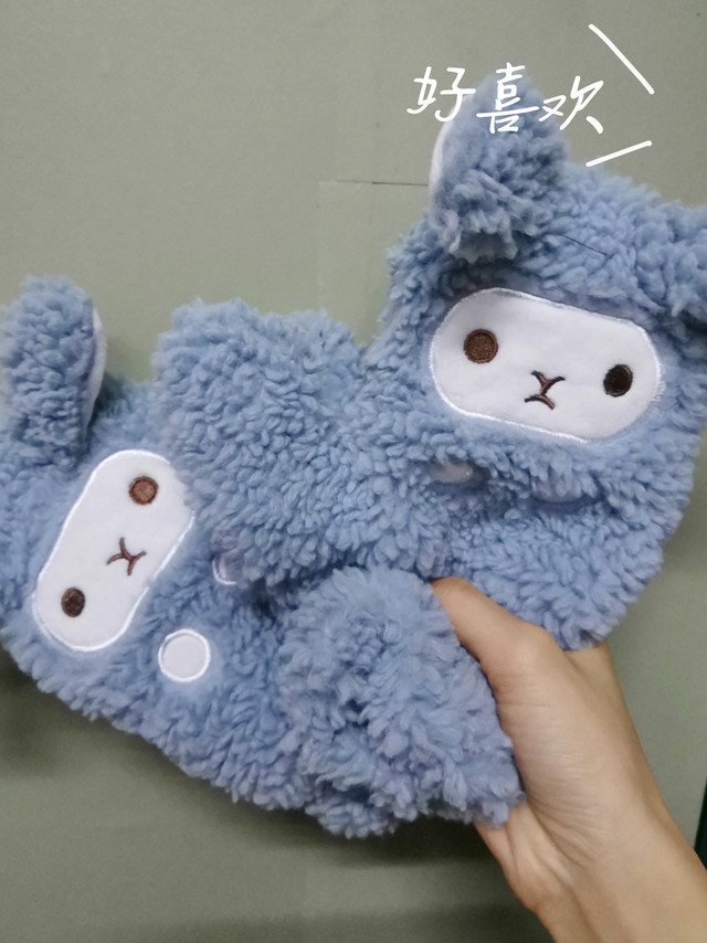 冬天到啦，快为你的小手准备上一个小手套叭