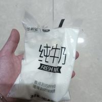 袋装高级纯牛奶你喜欢吗？