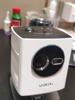 2022新款微麦v300投影仪