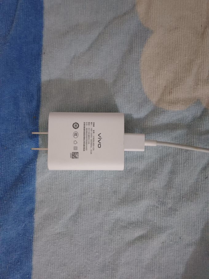 vivo原装手机充电器