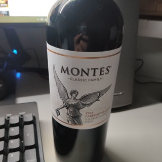 蒙特斯，很好的佐餐酒！