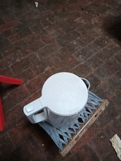 苏泊尔家用电热水壶