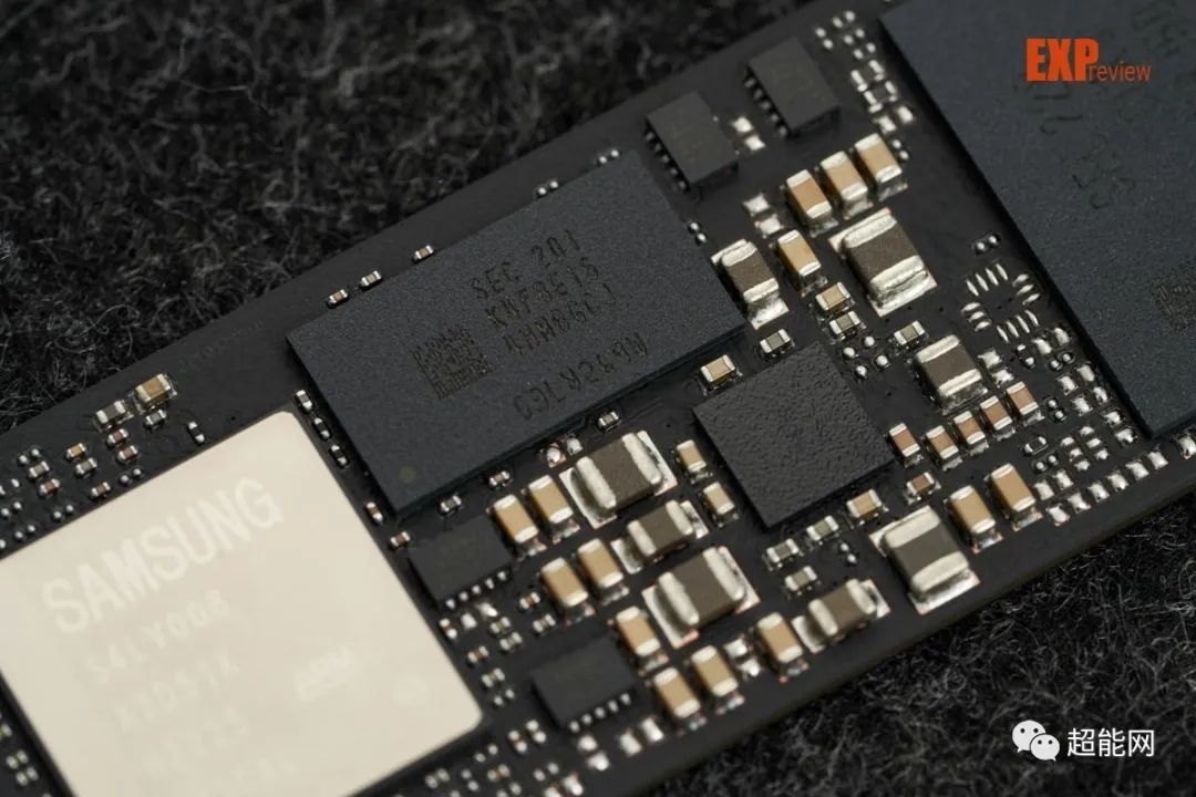 三星990 PRO 1TB M.2 SSD评测：触摸PCI-E 4.0的极限_固态硬盘_什么值得买