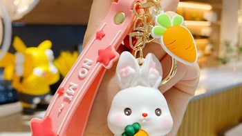 原创糯米兔汽车用钥匙扣女精致小兔子钥匙挂件书包挂饰公仔钥匙链