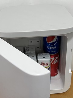 可制冷可制热的房间小冰箱！