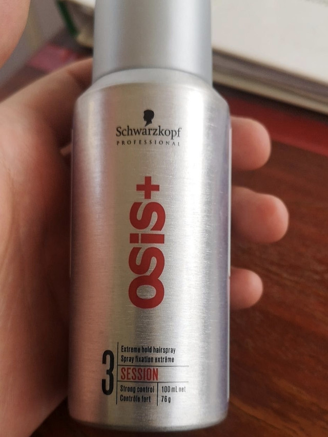 施华蔻定型喷雾，持久蓬松刘海！