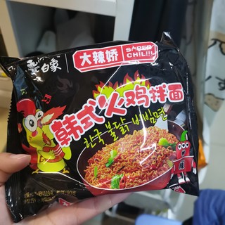 爆辣干拌白象火鸡面