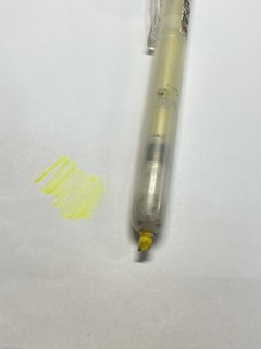 亮黄色银光笔让你的思路更清晰