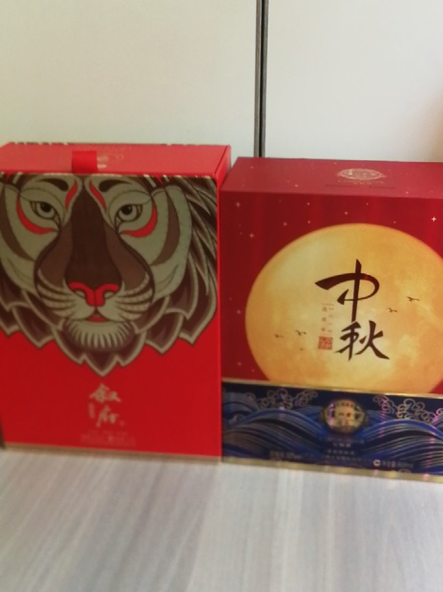 包装完好，外观品相大气，摆柜神器！