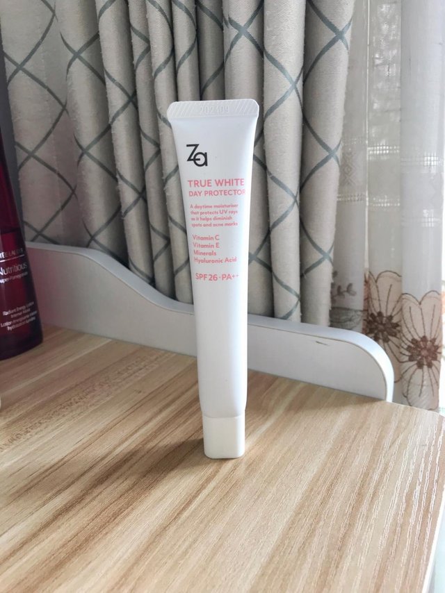 时代的眼泪之这隔离防晒竟然还在