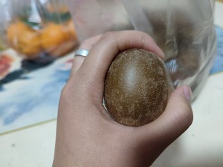 鸡蛋大小的猕猴桃