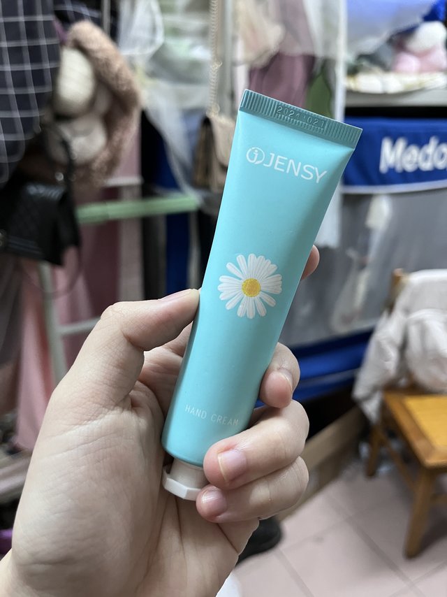 买一送一的护手霜真的划算