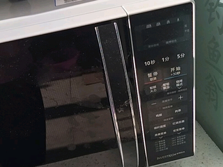美的家用20升微波炉烤箱一体机