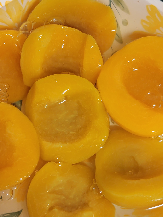 芝麻官水果罐头怎么样 之前囤的黄桃罐头,没想到现在居然成香饽饽