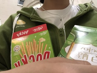 抹茶味的零食 我的救命良药