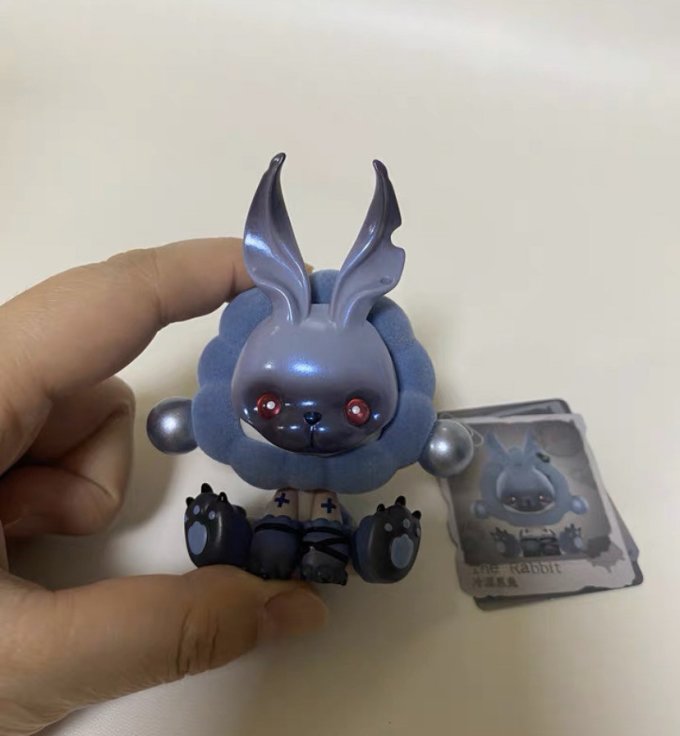 泡泡玛特潮流玩具