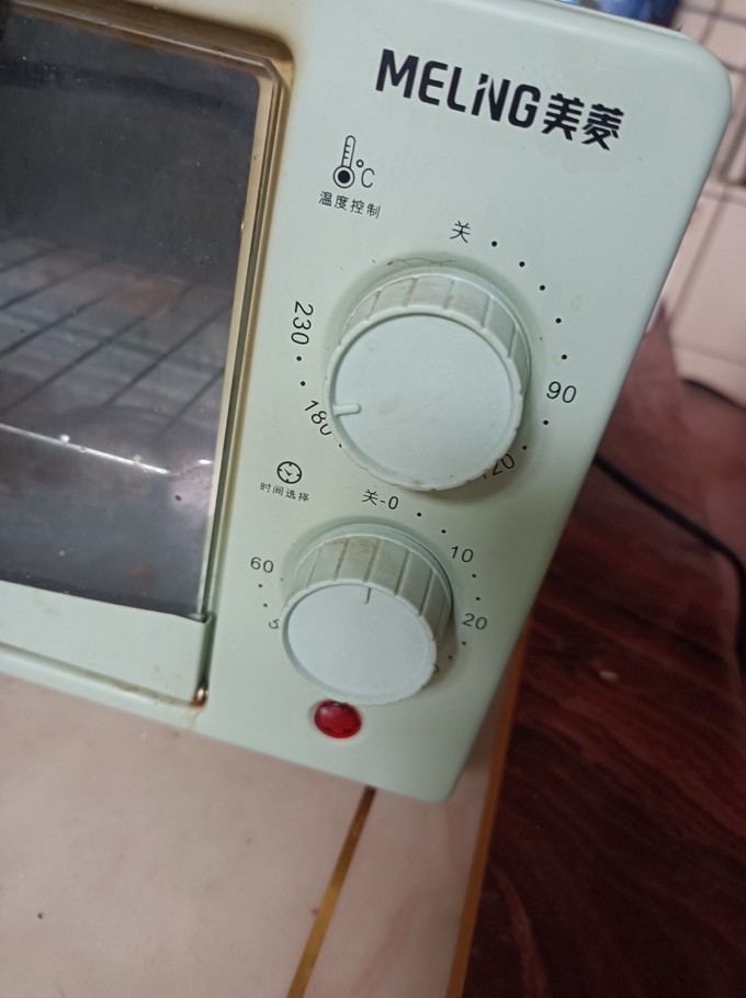 美菱电烤箱