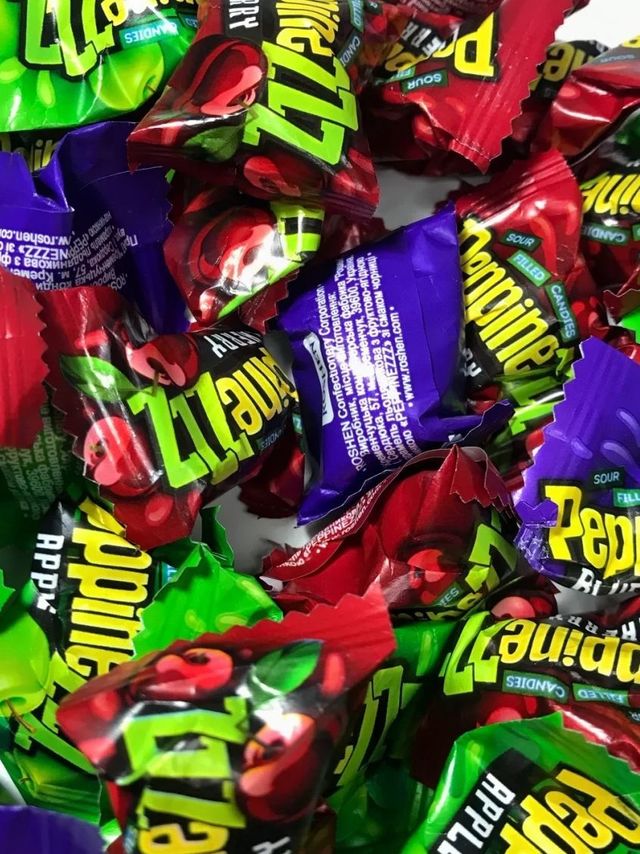 吹爆这个糖果！！！真的巨巨巨巨巨巨好吃