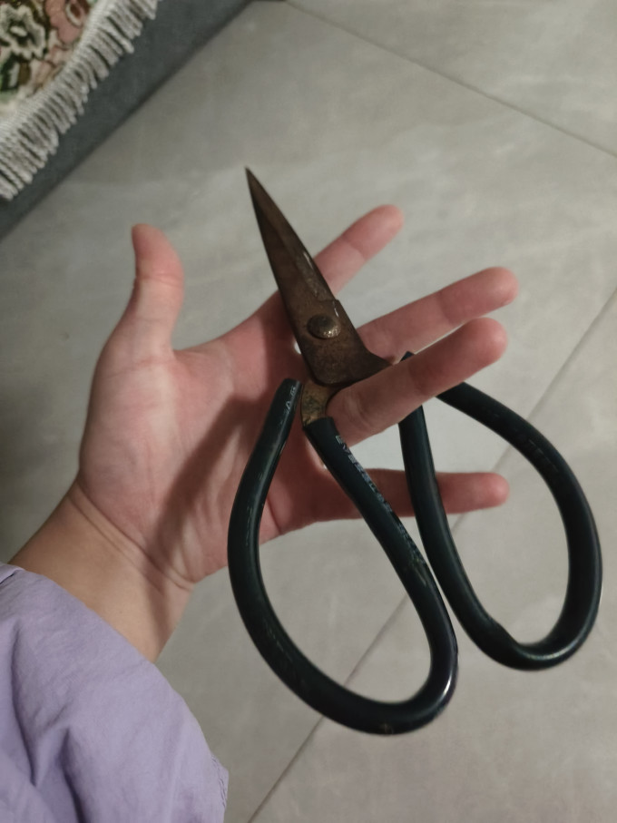 20:36:44张小泉剪刀家用裁缝专用剪子工业用不锈钢大剪刀尖头服装工业