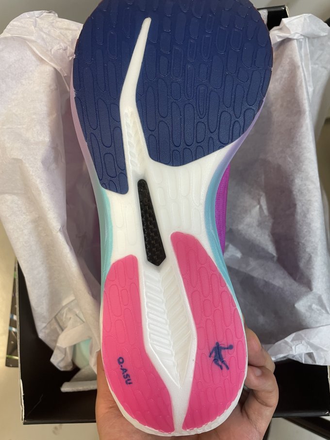 乔丹飞影pb跑步鞋