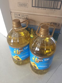 119.8元10L福临门葵花籽调和油开始打工做饭