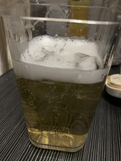 燕京也需要靠坤坤来卖酒了？