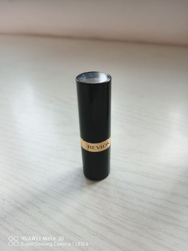 超滋润的露华浓口红💄