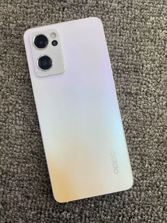 主打拍照高颜值OPPO Reno7