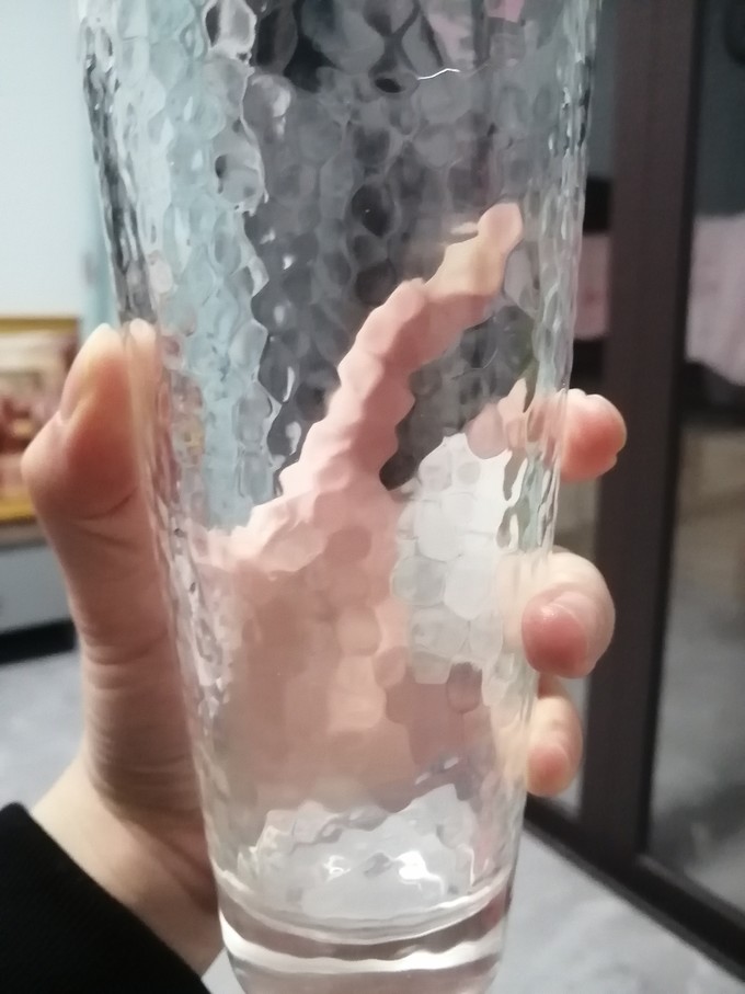 玻璃杯