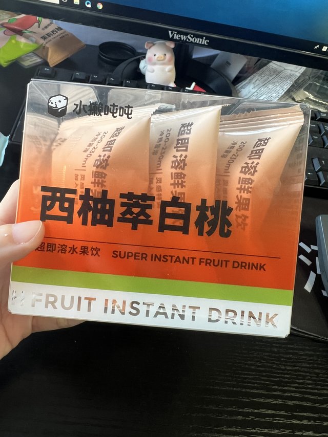 白开水喝吐了喝点水果茶也是可以的