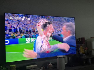 小米电视5Pro看世界杯，恭喜梅西捧大力神杯