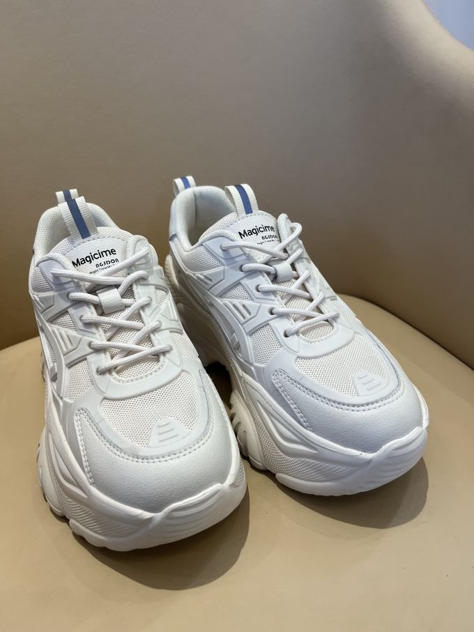 2022-12-19 22:12:56 轻便舒适 奥古狮登真皮老爹鞋女鞋2022新款爆秋