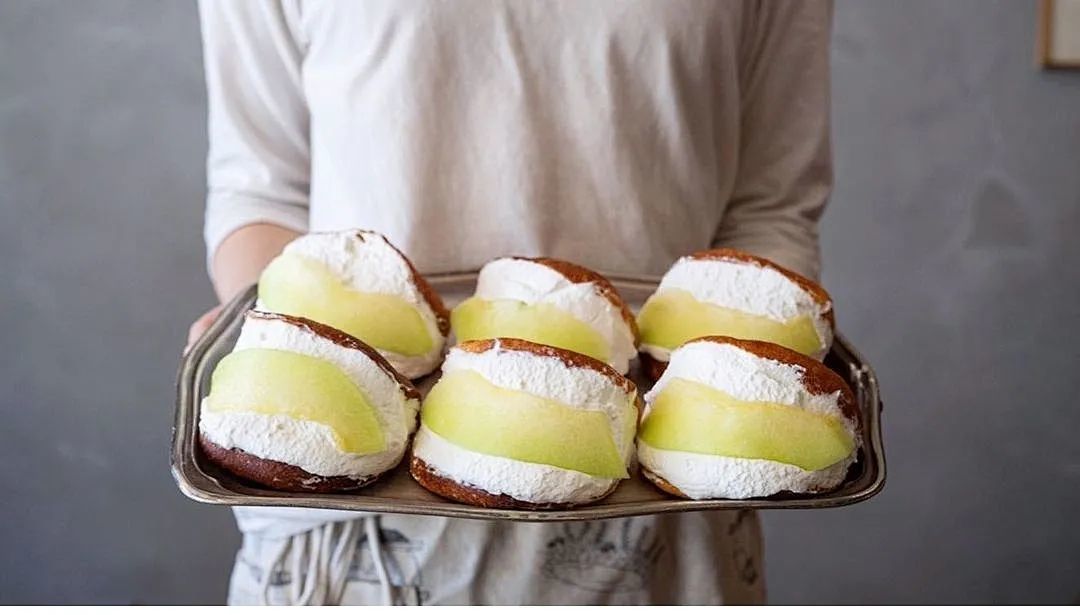 靠颜值技术与美味走上日本面包店的神坛,他是第一个