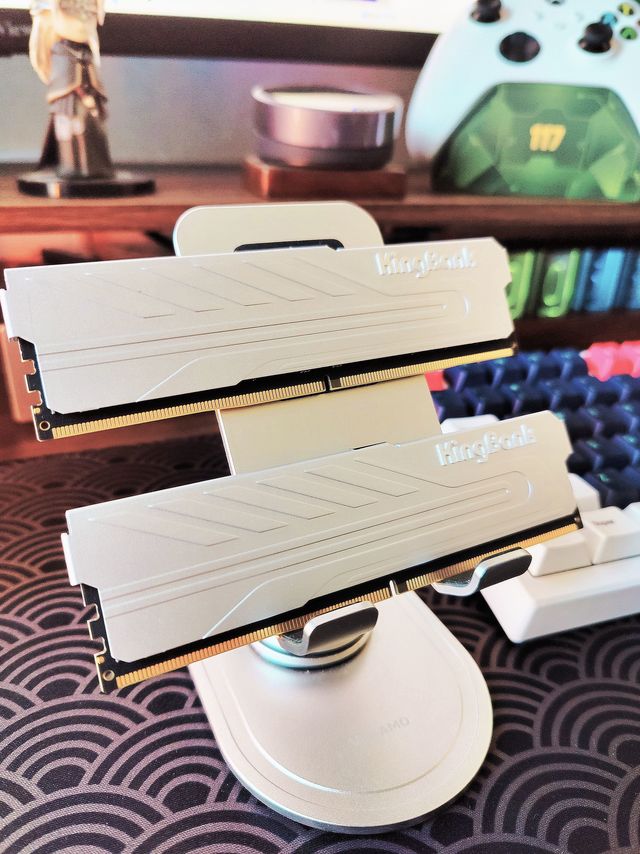 6000MHz、千元出头丨金百达银爵DDR5内存