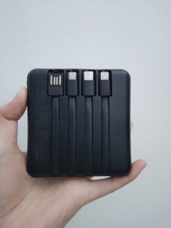 优者四线共享版移动电源怎么样 超薄小巧20000毫安便捷充电宝_什么