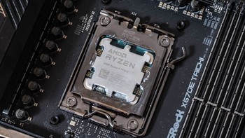 谁更强？AMD锐龙9 7950X对比Intel 酷睿 i9-13900K