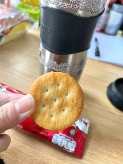 咸咸香香的芝士味饼干 