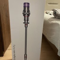 戴森dyson V10轻量版 清洁帮手