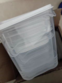4块多钱也能买到食品级的塑料盒