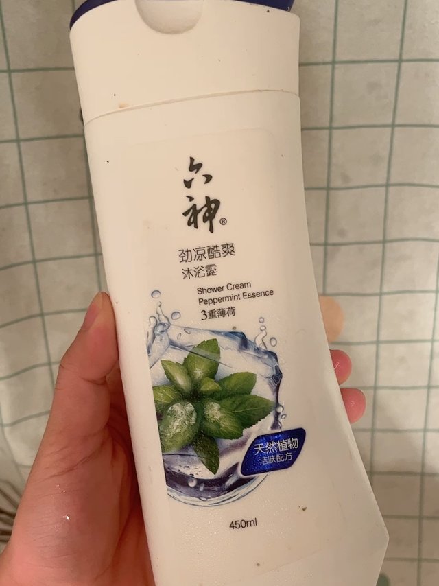 夏天超好用的沐浴露推荐！！