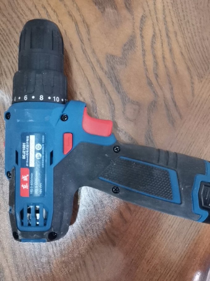 东成电钻怎么样 16v充电钻质量特好,产品配套._什么值得买