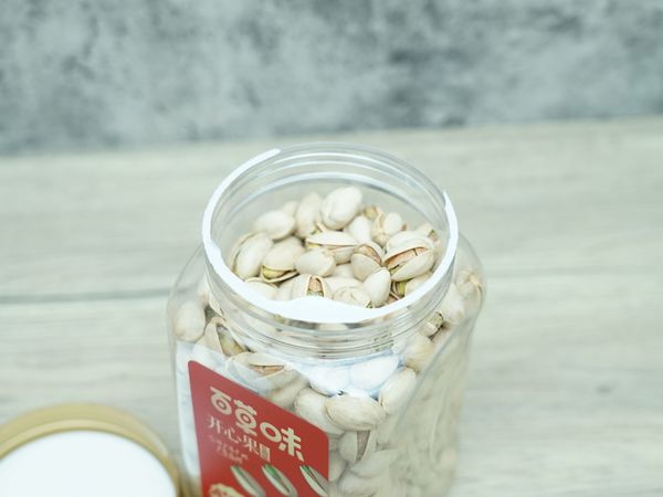 2022值得回购，好吃的大罐百草味开心果