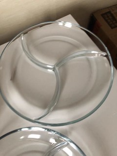 纯净透明的玻璃碗，放佐料好家具！