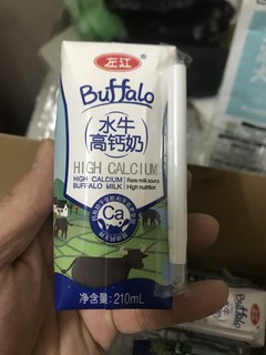 试试左江的水牛高钙奶