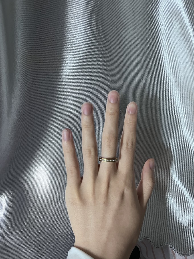 Calvin Klein时尚戒指