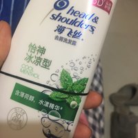 清凉舒适的夏日洗发水